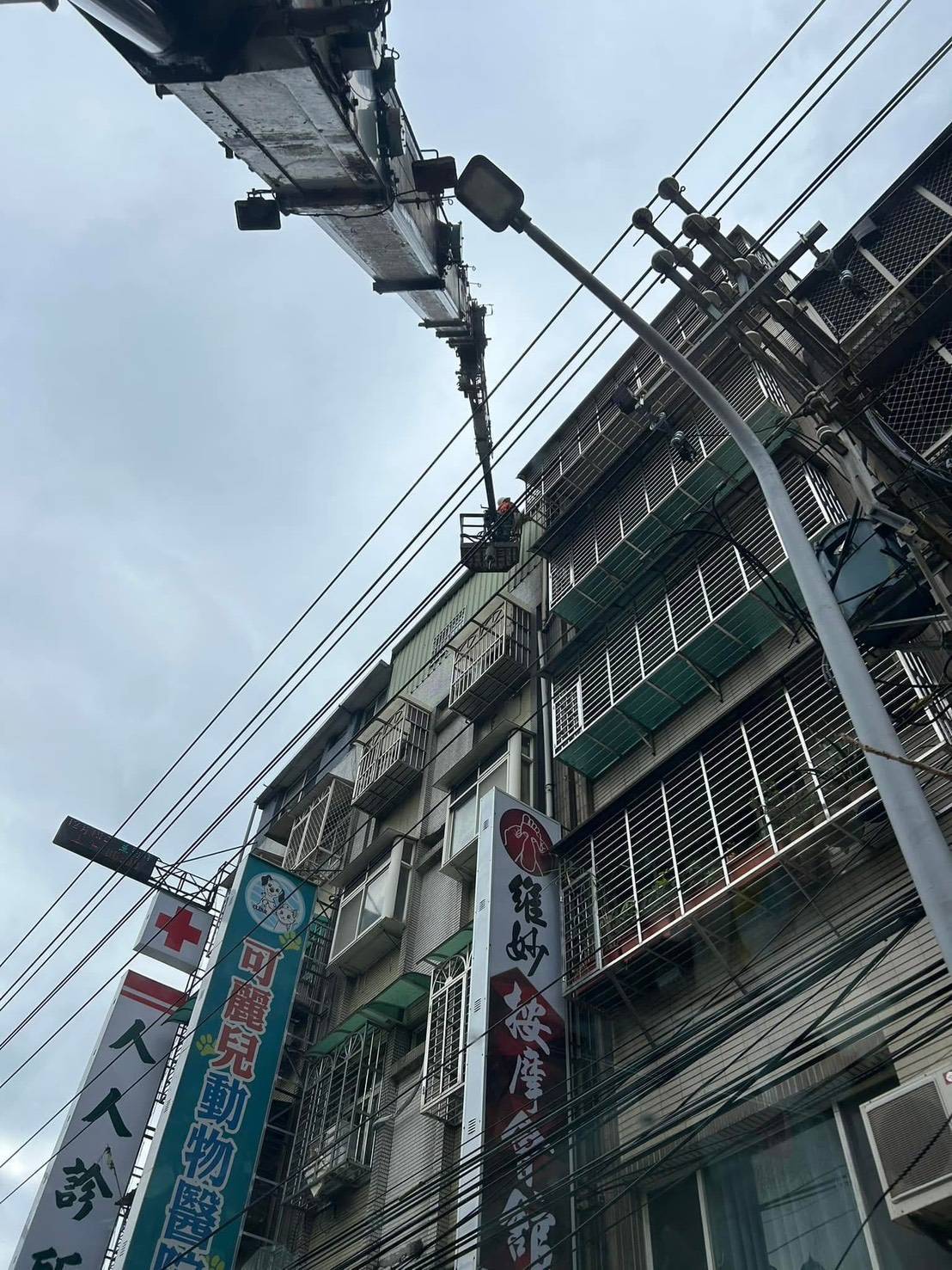 土城區吊車工程